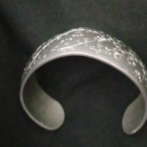 Pewter Kirk Jewelry - Kirk Pewter Cuff Bracelet, Lilly of the Valley